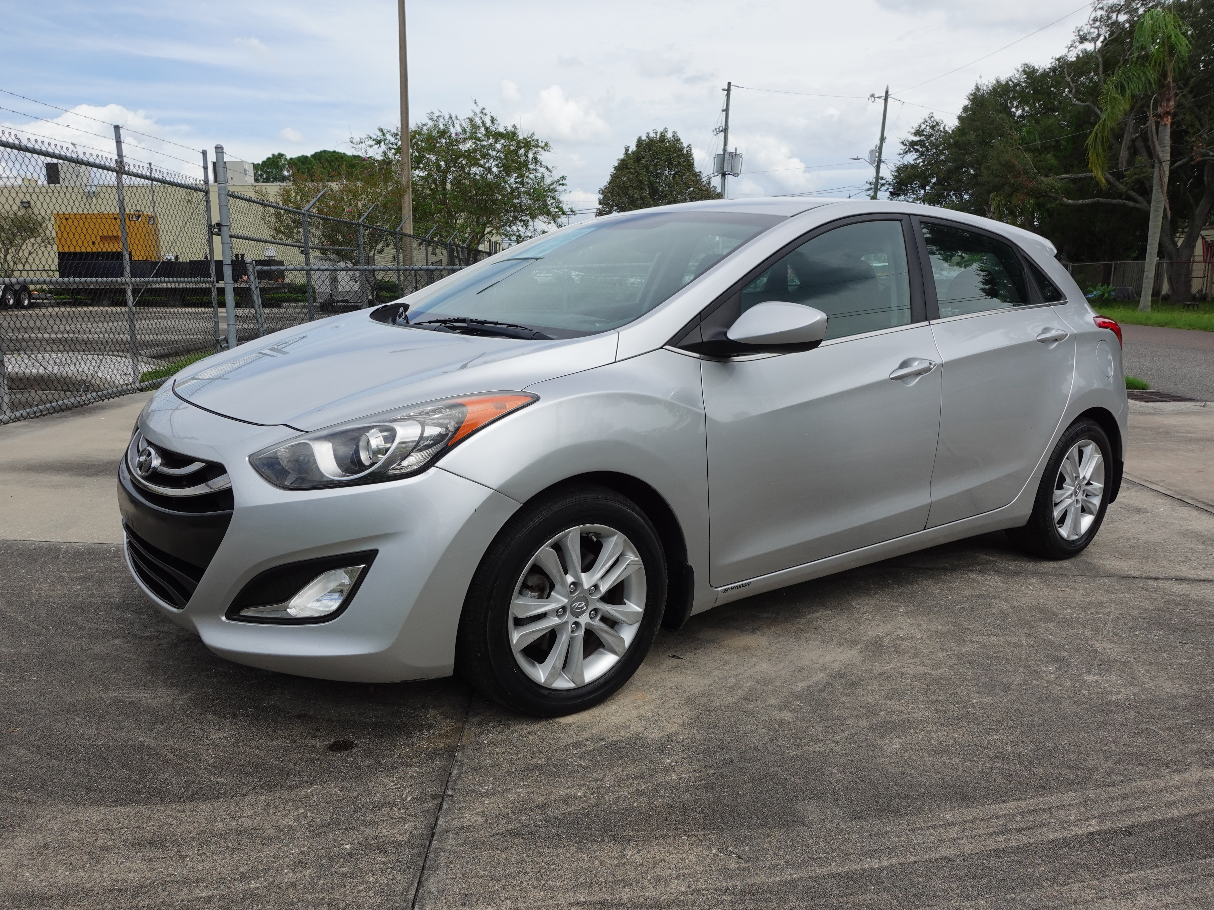 2013 Hyundai Elantra GT 8995