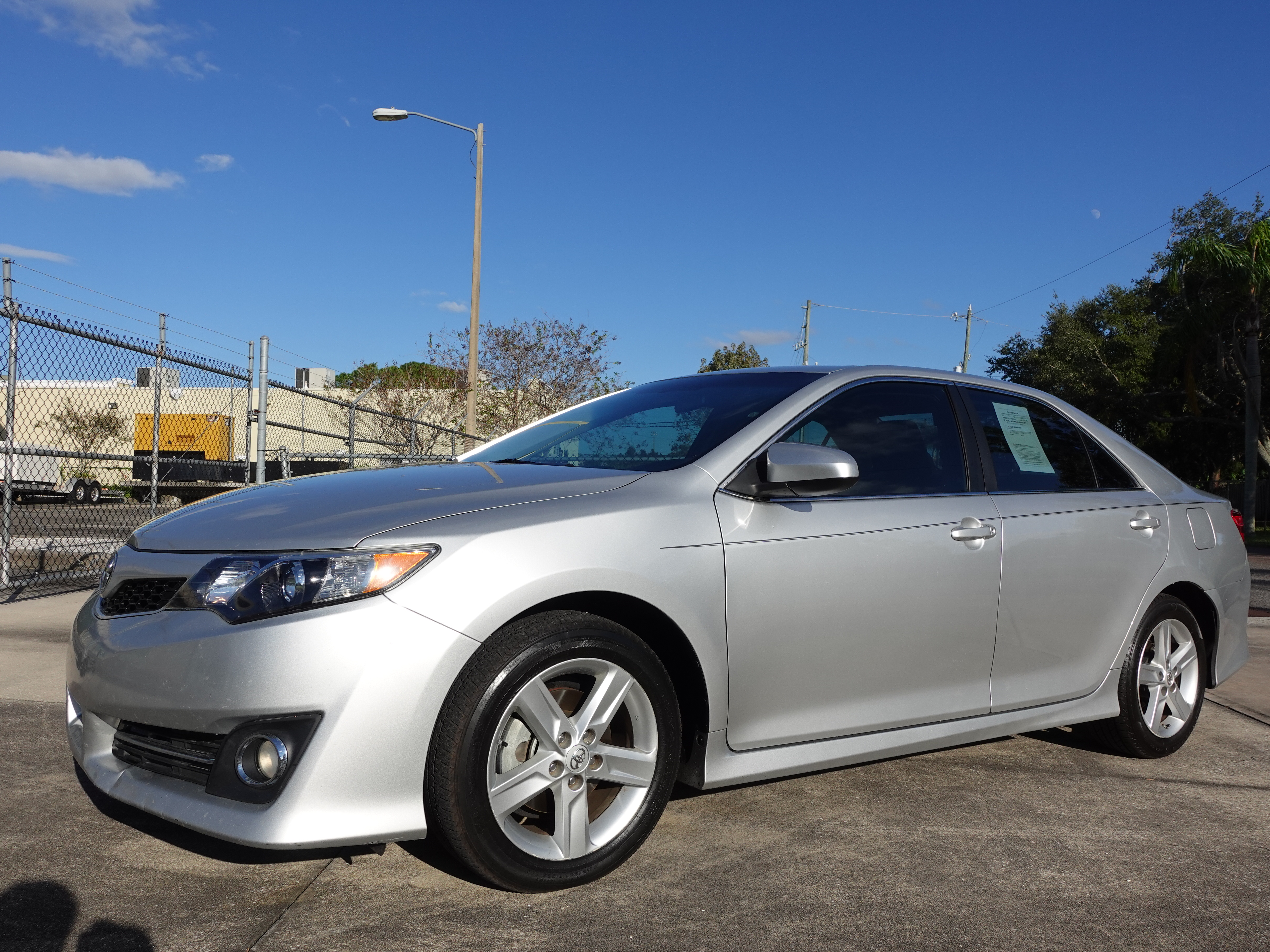 2012 Toyota Camry SE 12995