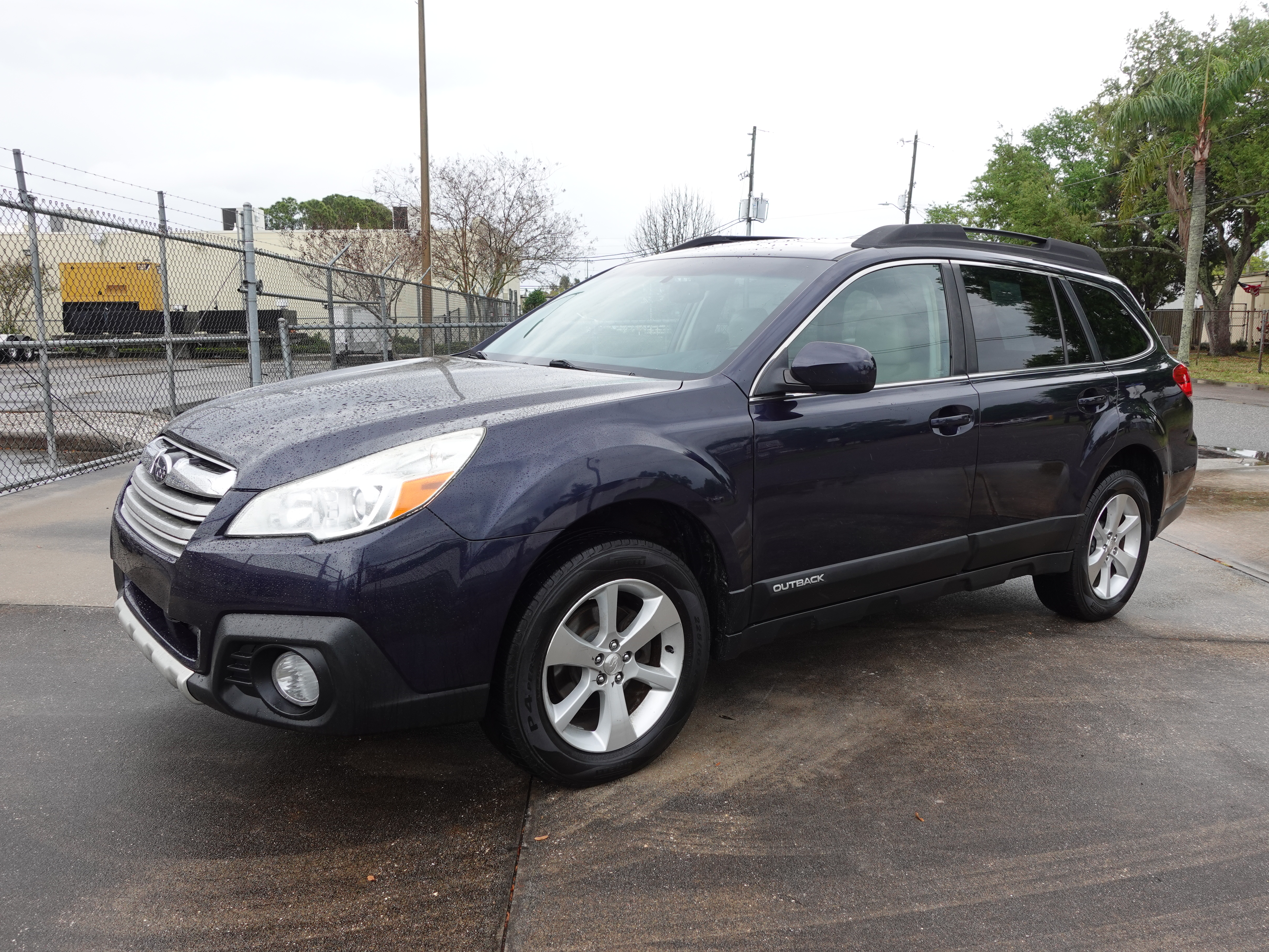 2013 Subaru Outback Limited