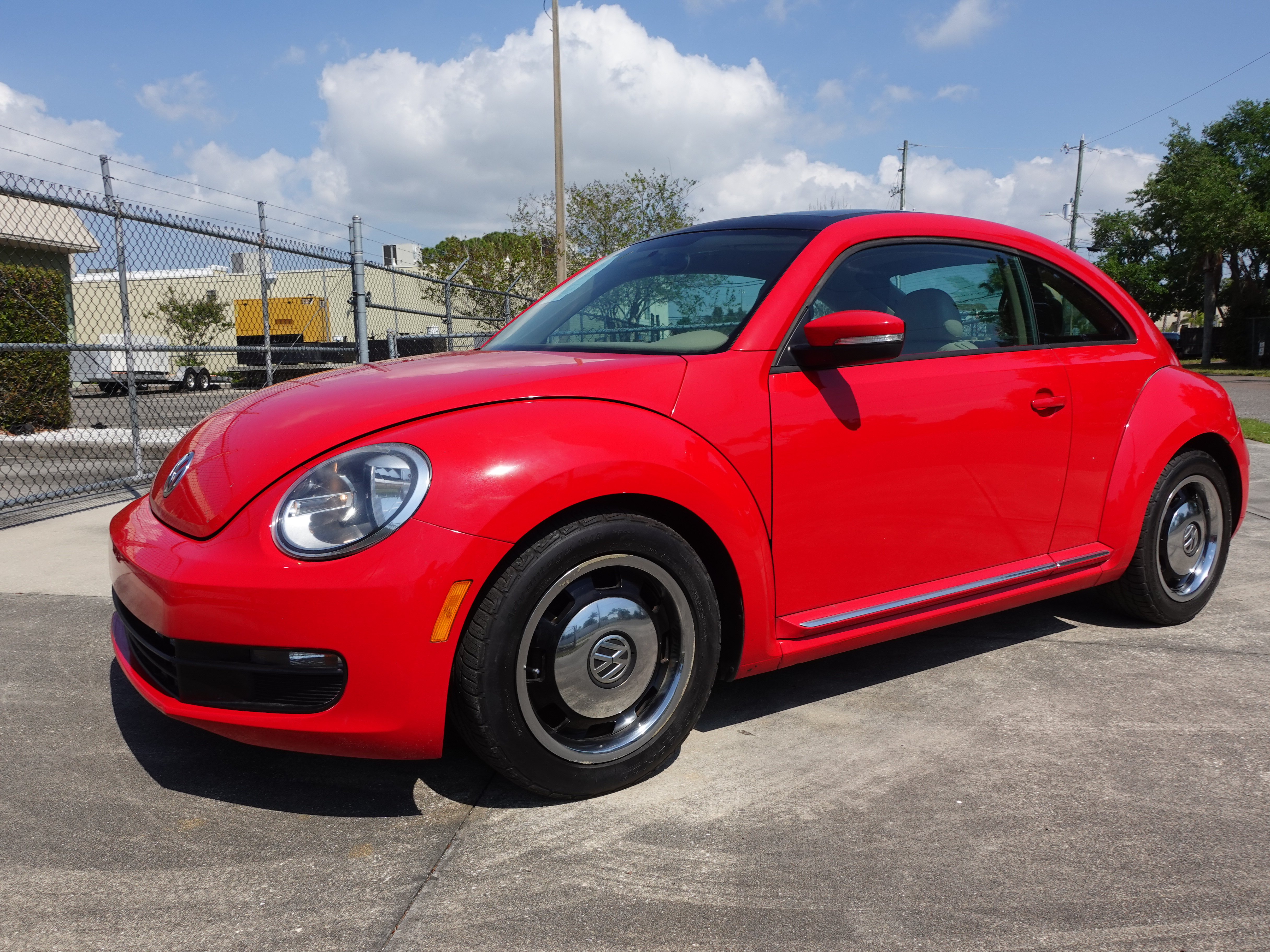 2013 Volkswagen Beetle 2.5 L 7995