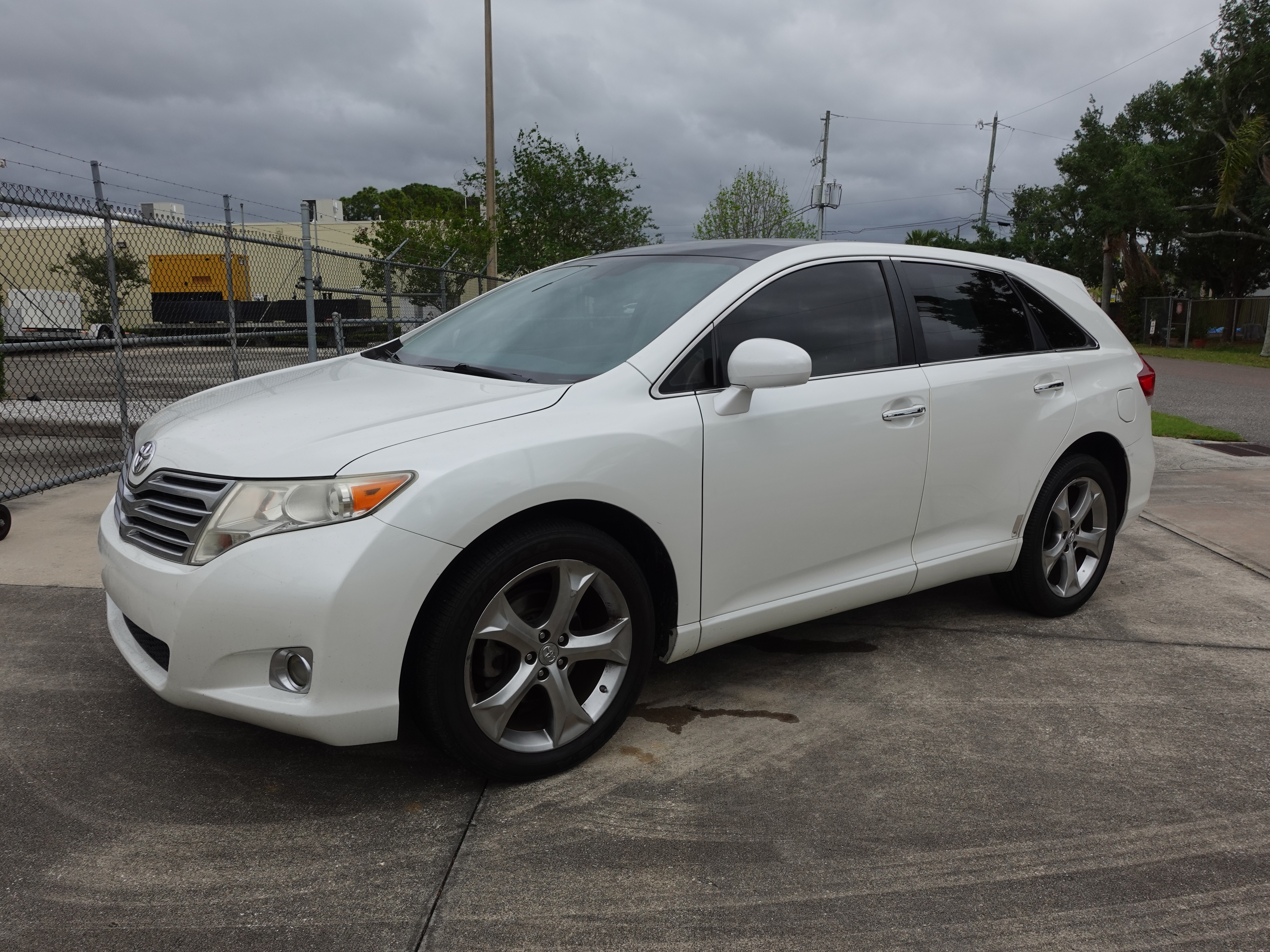2009 Toyota Venza V6 Package 2 10995
