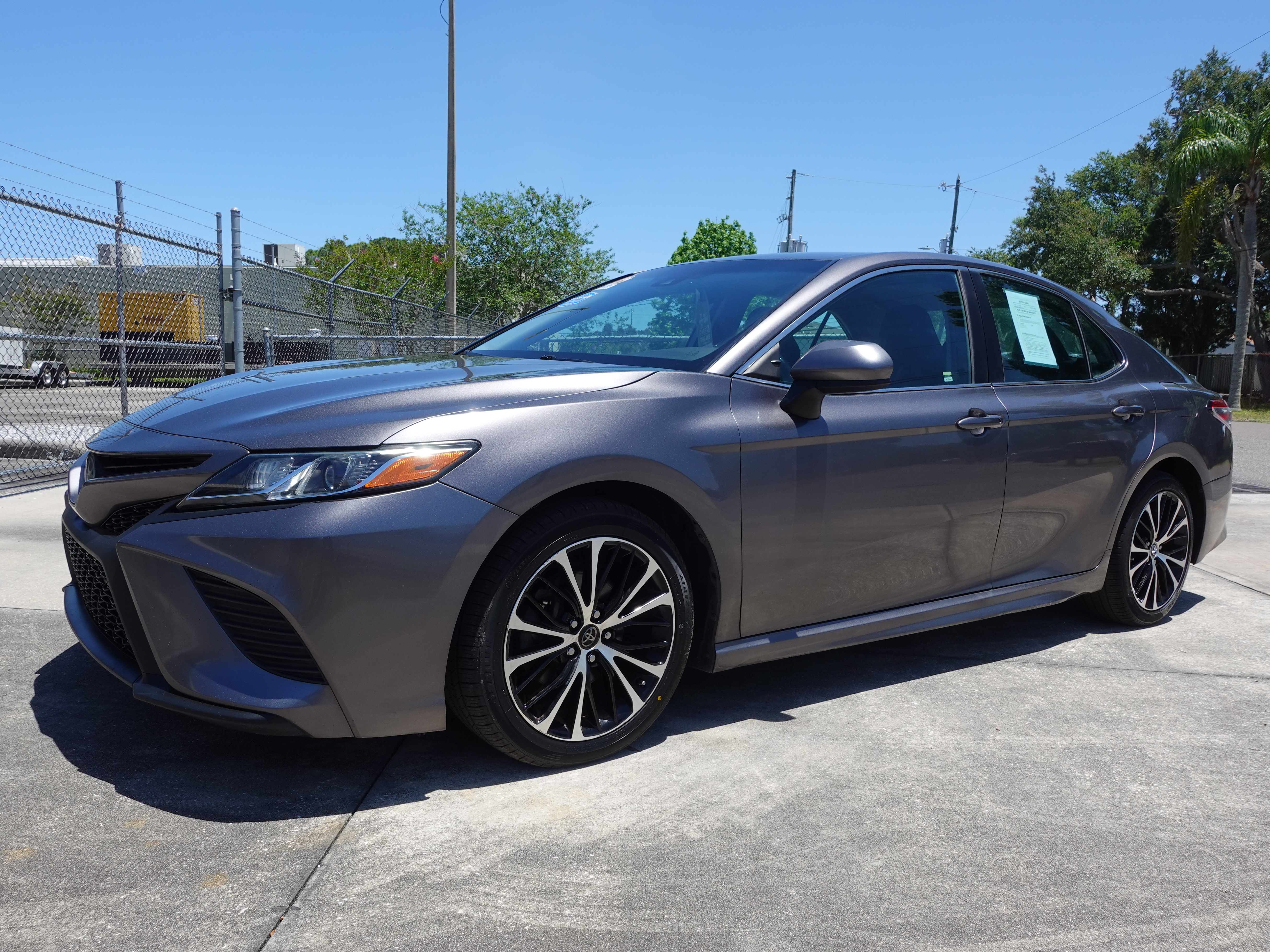 2018 Toyota Camry SE 13995