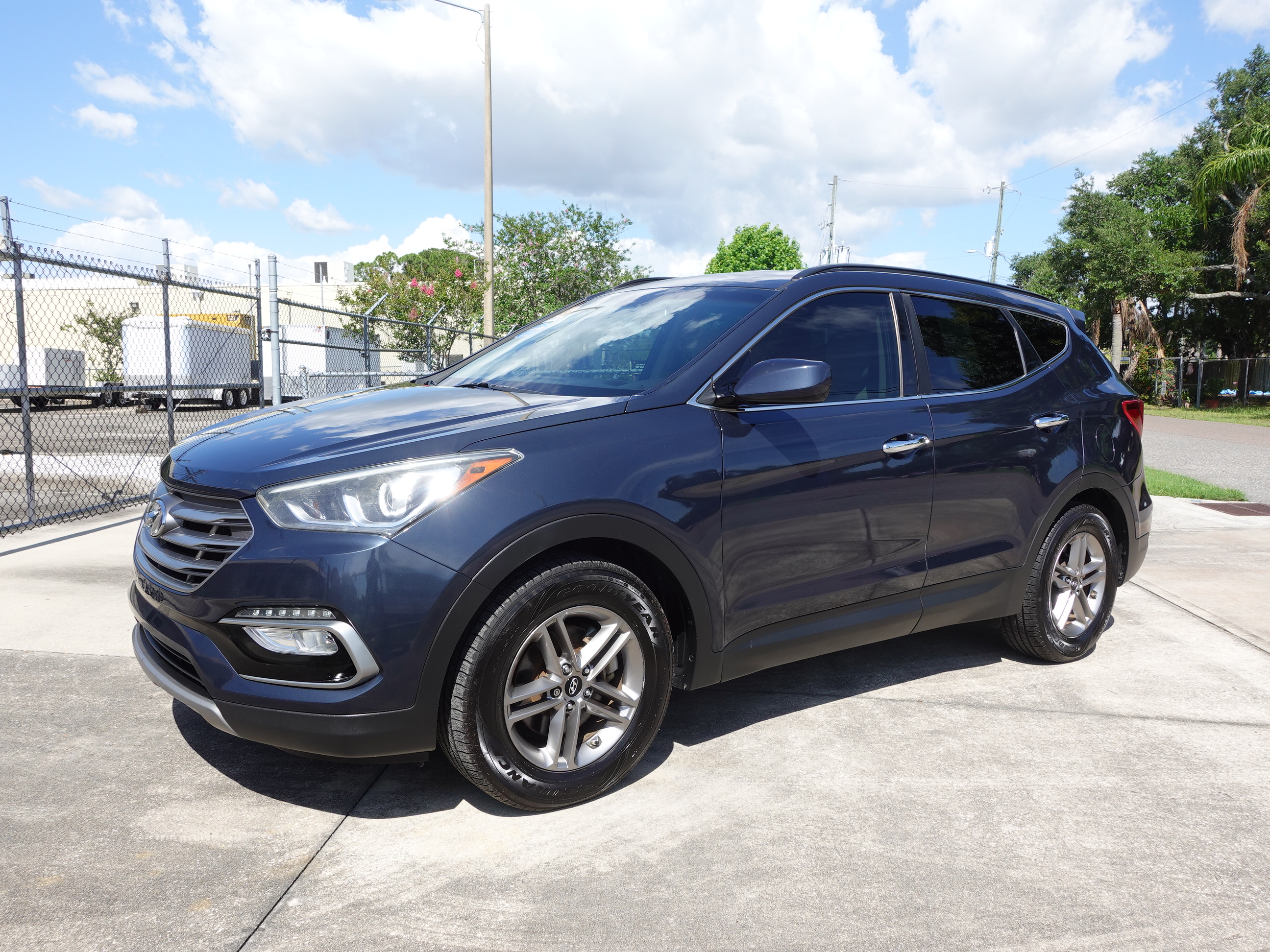 2017 Hyundai Santa Fe Sport 2WD 9995